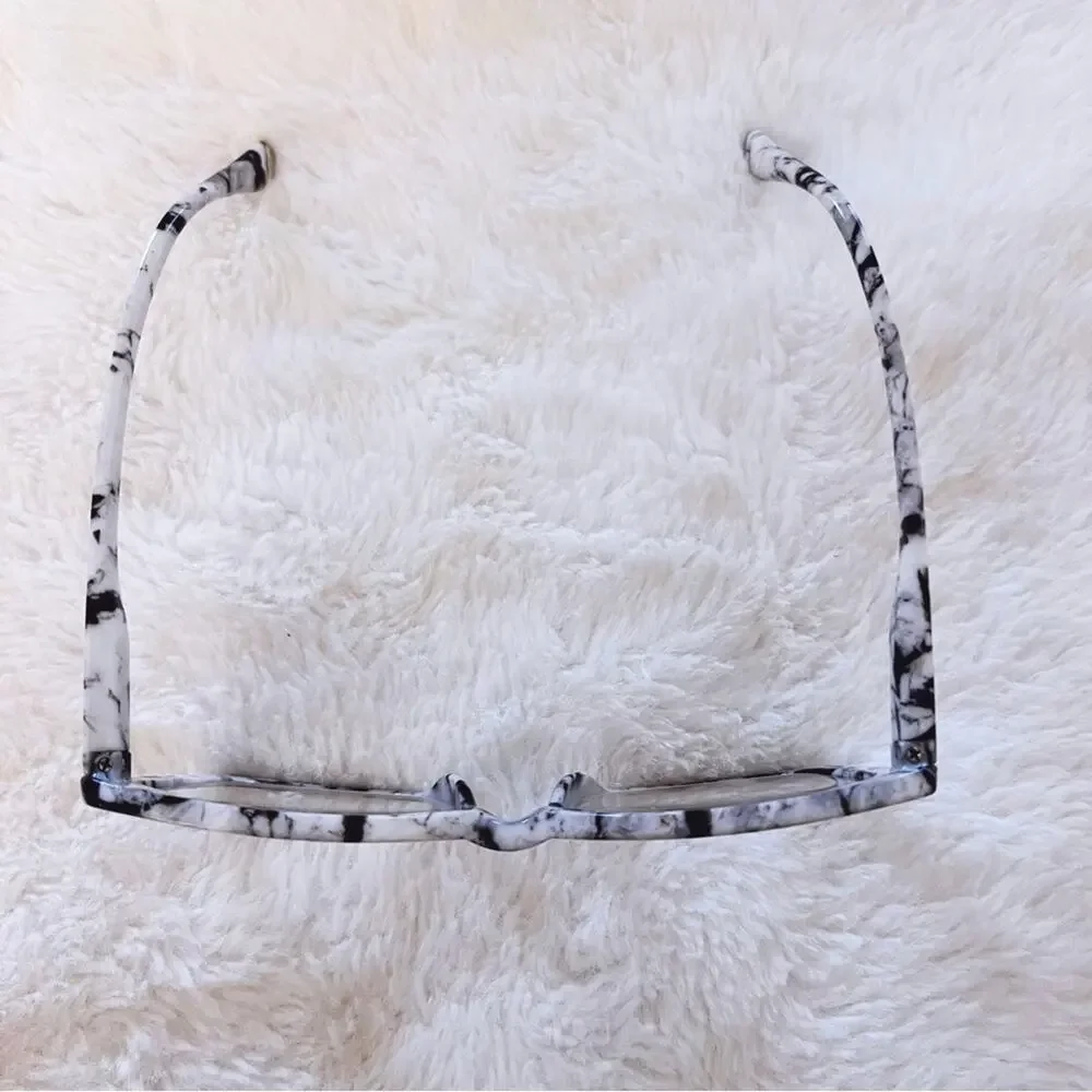 Leila White Marble Cateye Oversized Reader Glasses - Picture 4 of 10